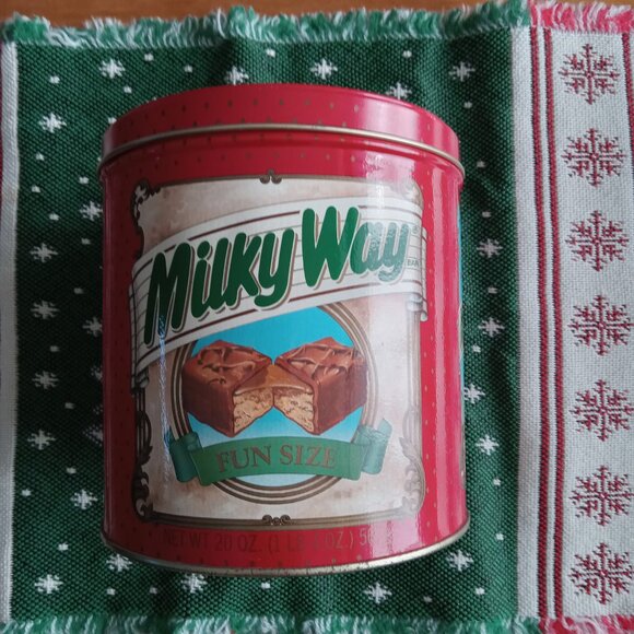 BUY ONE, GET ONE FREE TIN - Milky Way Candy Collectable Vintage Tin 1989 - Picture 1 of 3